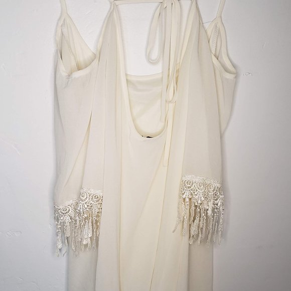 White Shoulder Peep Flowey Dress - Picture 2 of 4